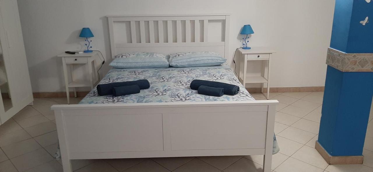 Casa Mediterraneo Apartment คาตาเนีย ภายนอก รูปภาพ
